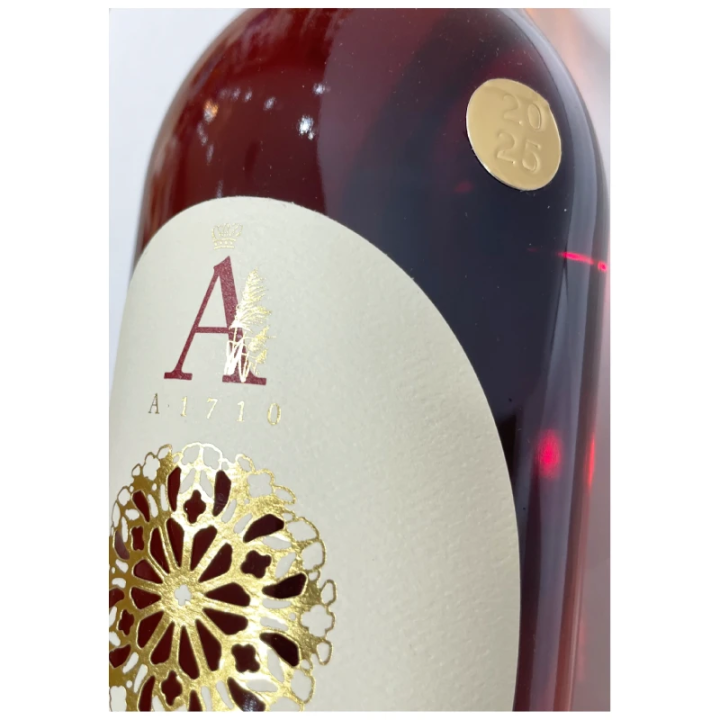 Etiquette Pastille Dorée 2025 Bouteille Rhum A1710 Confessions Vieux Agricole Martinique